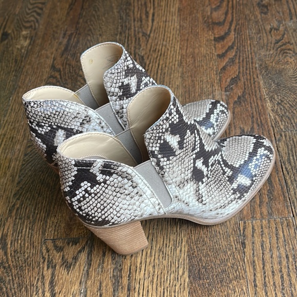 Snakeskin Booties - Picture 5 of 9